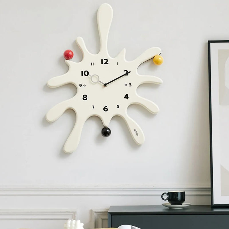 Larsen Echo Clock