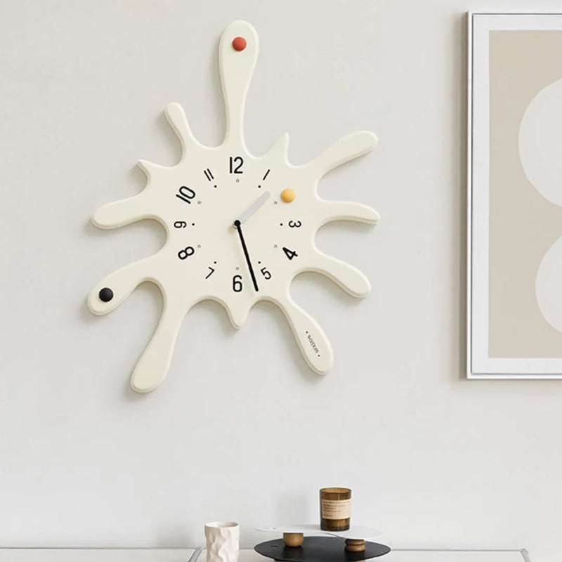 Larsen Echo Clock