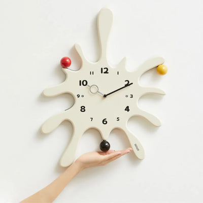 Larsen Echo Clock