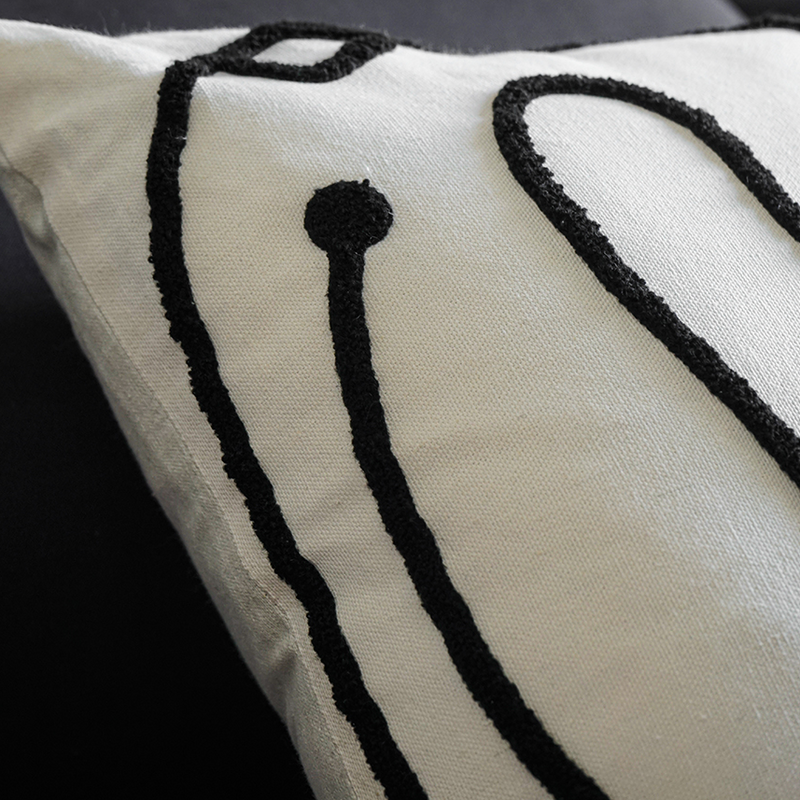 Daysun Pillow Cover & Insert