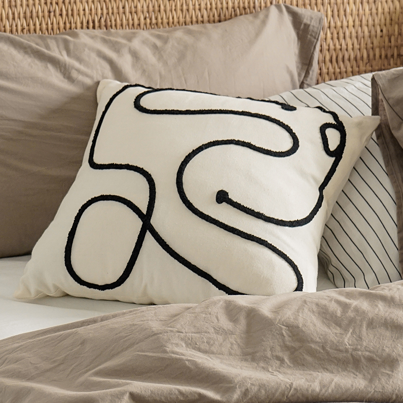 Daysun Pillow Cover & Insert